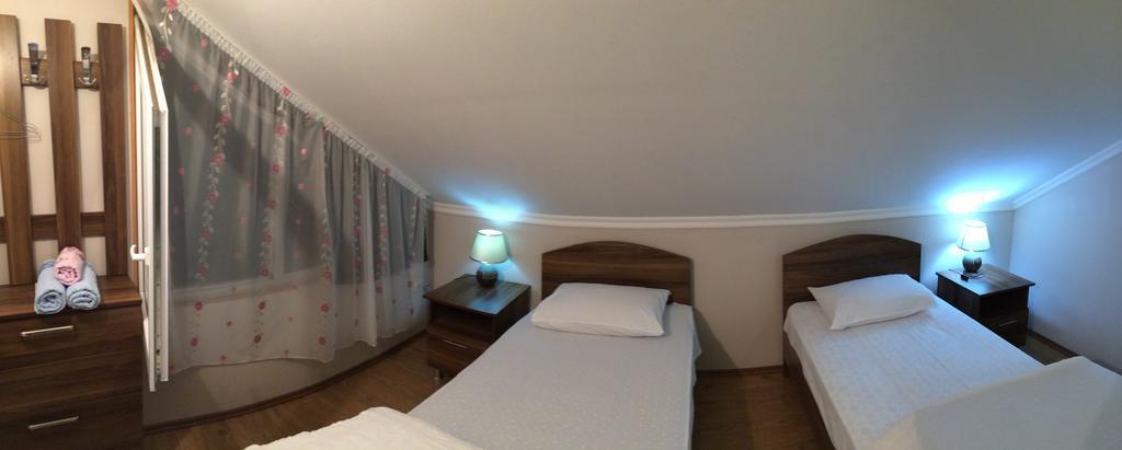 תלאווי Mari Guest House מראה חיצוני תמונה
